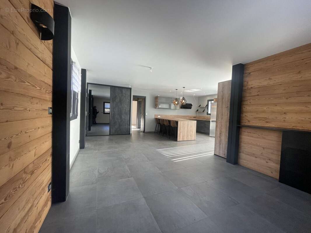 Maison à SAINT-JEAN-DE-MAURIENNE