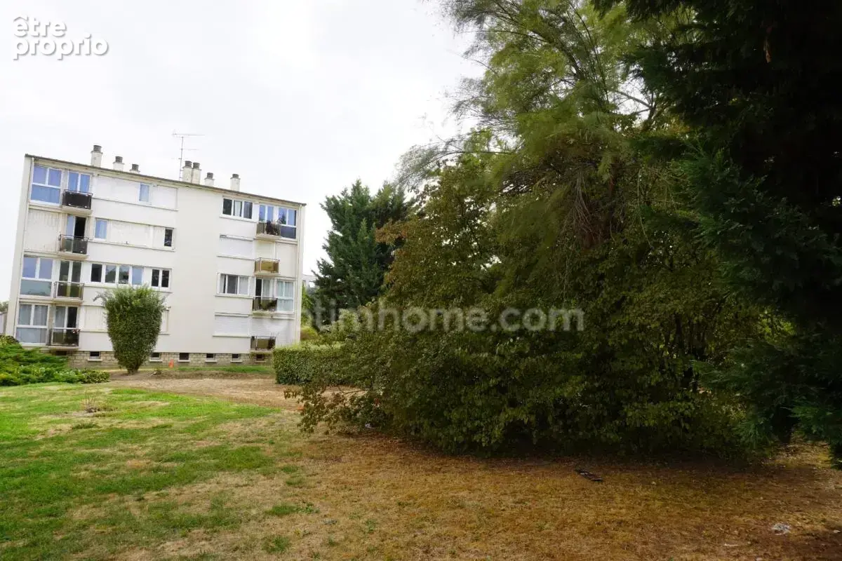 Appartement à vendre 4 pièces LE BOURGET (93) de 4 pièces / 2 chambres - 69 m2 - 223 000 € FAI - photo 19