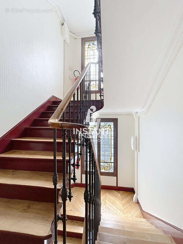 Appartement à SAINT-MAUR-DES-FOSSES