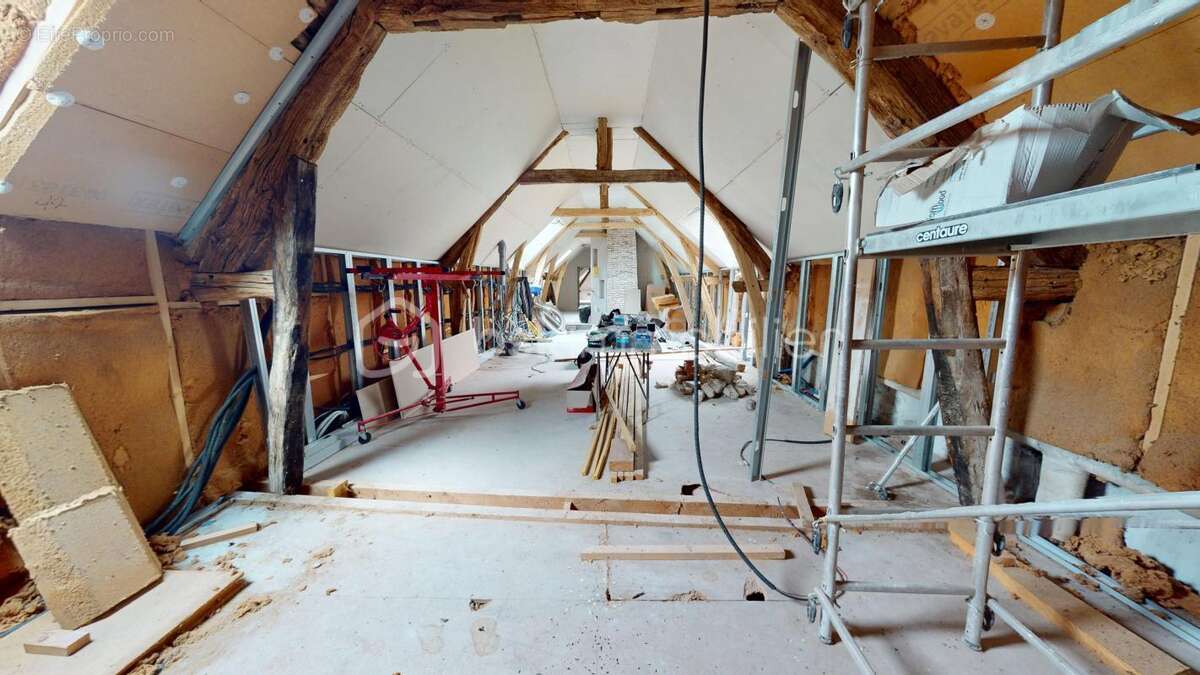 Maison à NANCRAY-SUR-RIMARDE