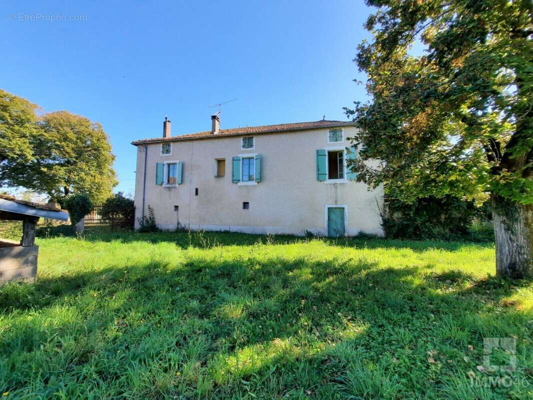 Maison à CAHORS