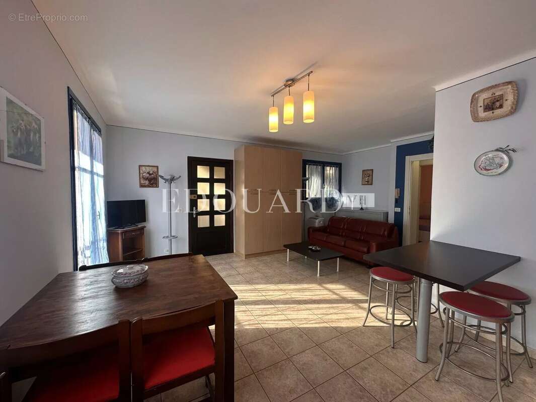 Appartement à MENTON