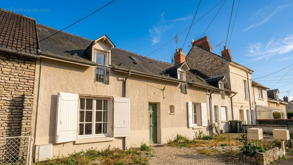 Maison à CHATELLERAULT