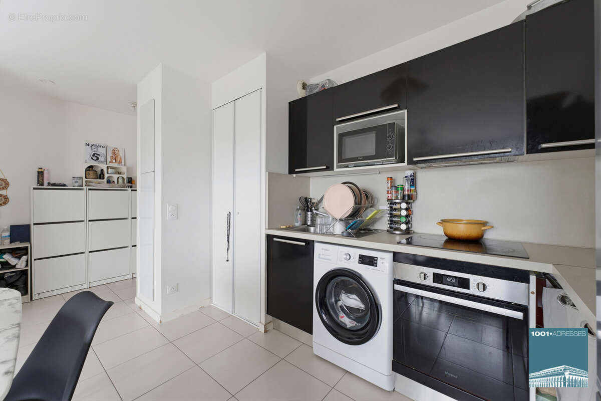 Appartement à PAREMPUYRE
