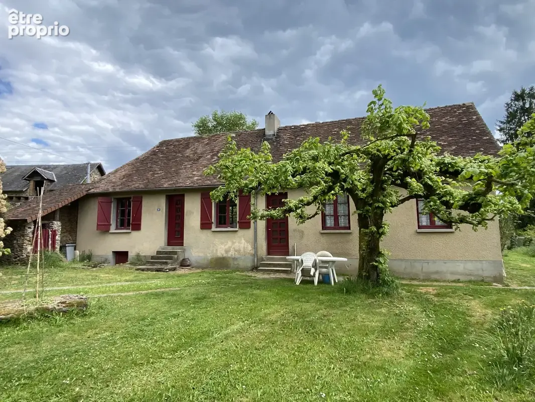 Maison à MEUZAC
