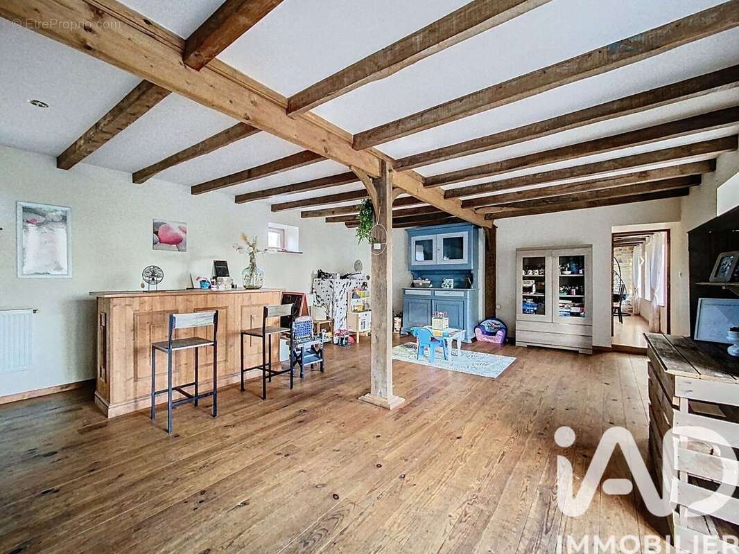 Photo 3 - Maison à GRACE-UZEL