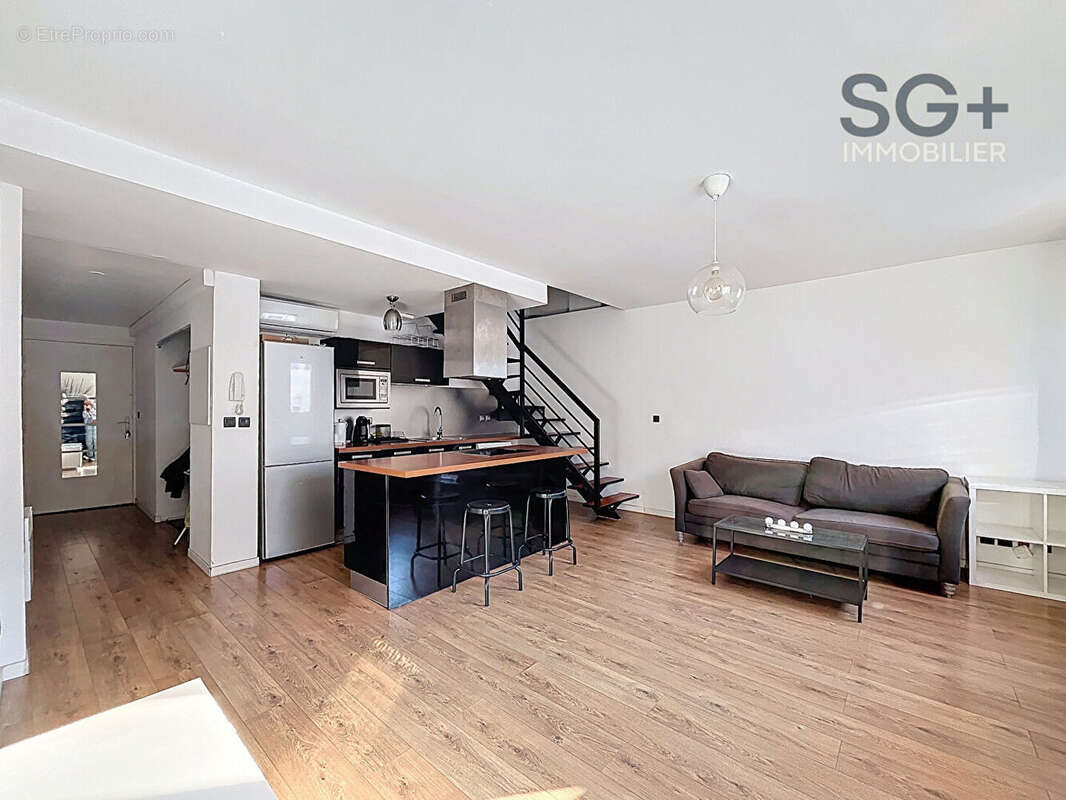 Appartement à MARSEILLE-10E