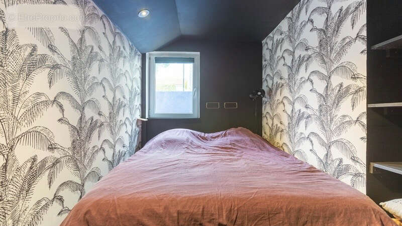 Maison à MESCHERS-SUR-GIRONDE