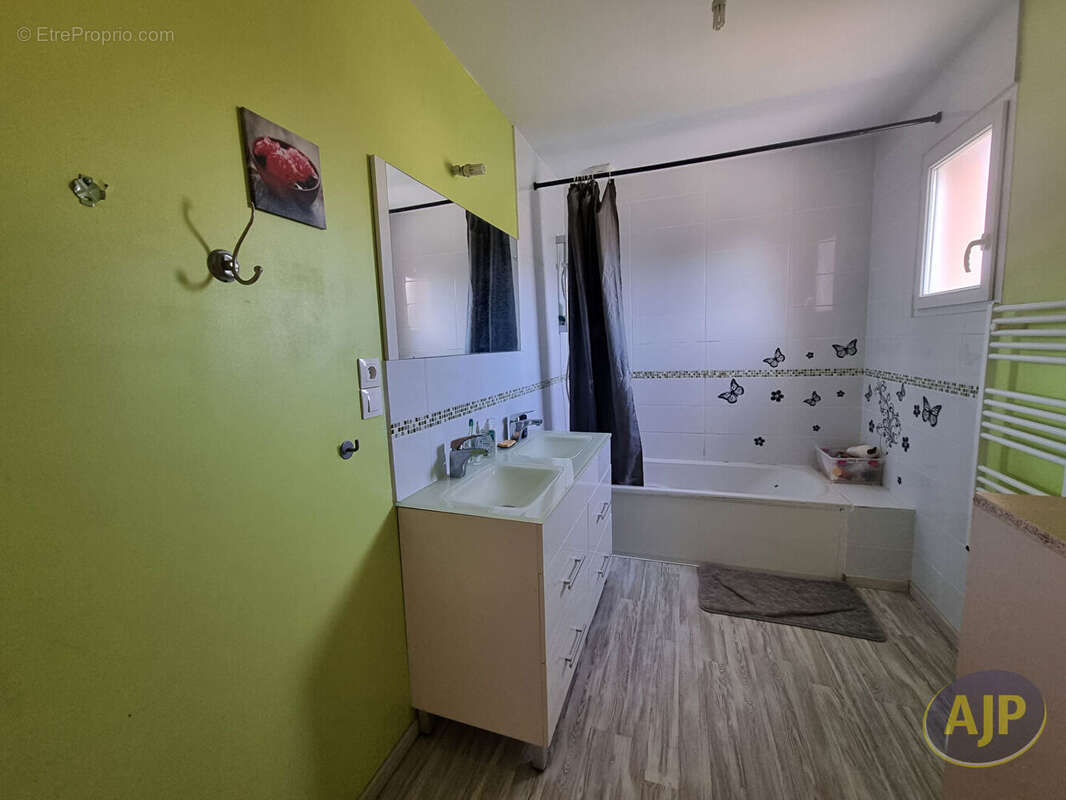 Maison à LA CHEVROLIERE