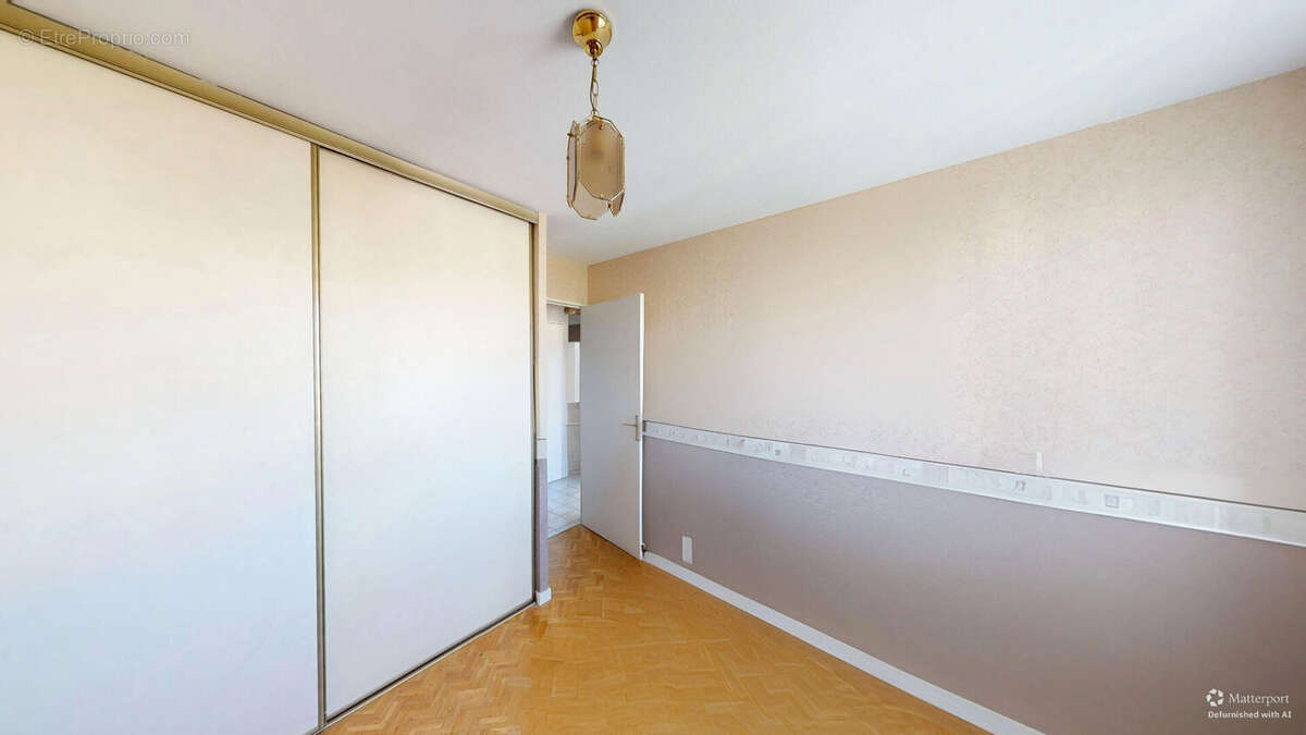 Appartement à LYON-8E