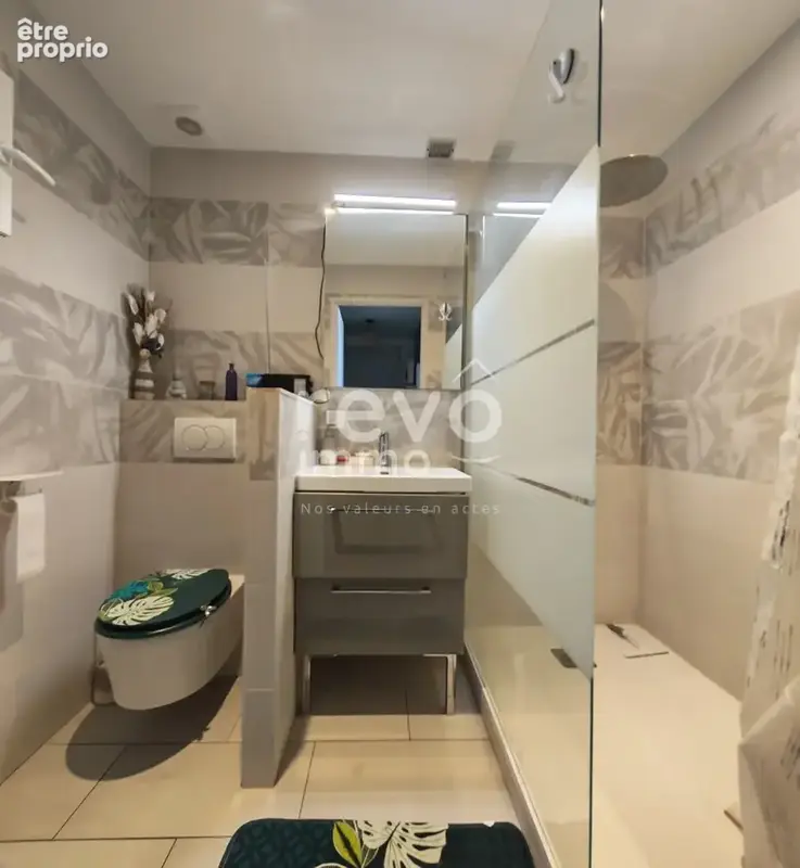 Le Plantay  Maison 133 m²  Piscine, 4 chambres, garage  Terrain 976 m² - photo 10