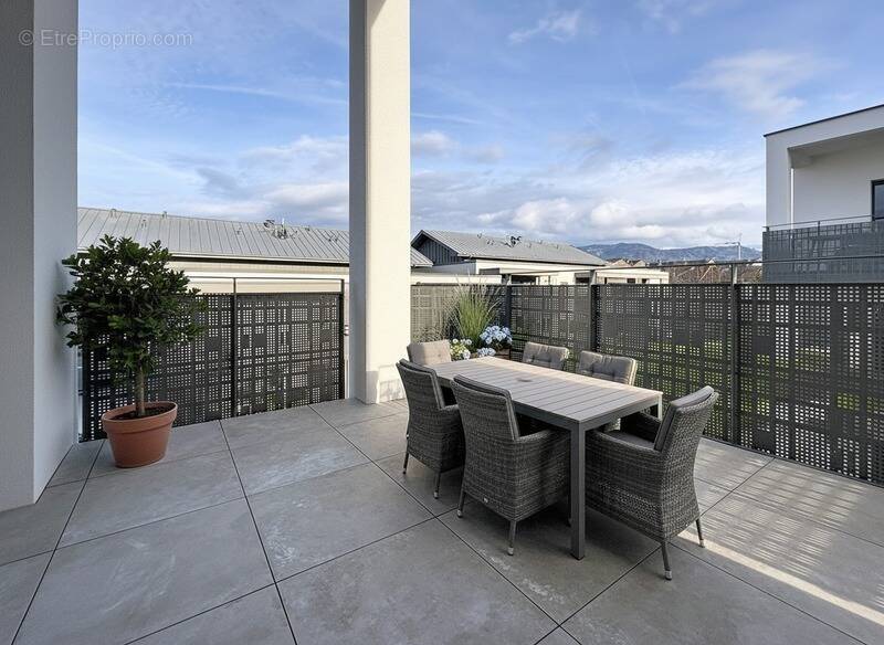 Appartement à SCIEZ