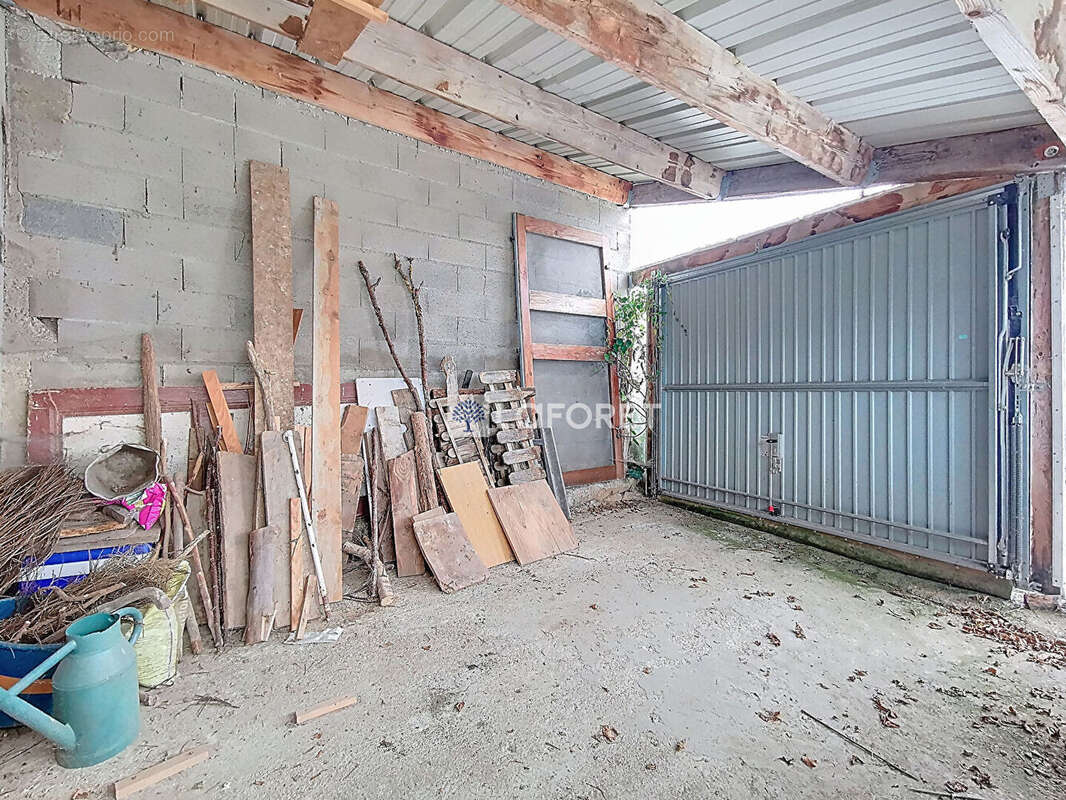 Maison à PAULHAC-EN-MARGERIDE