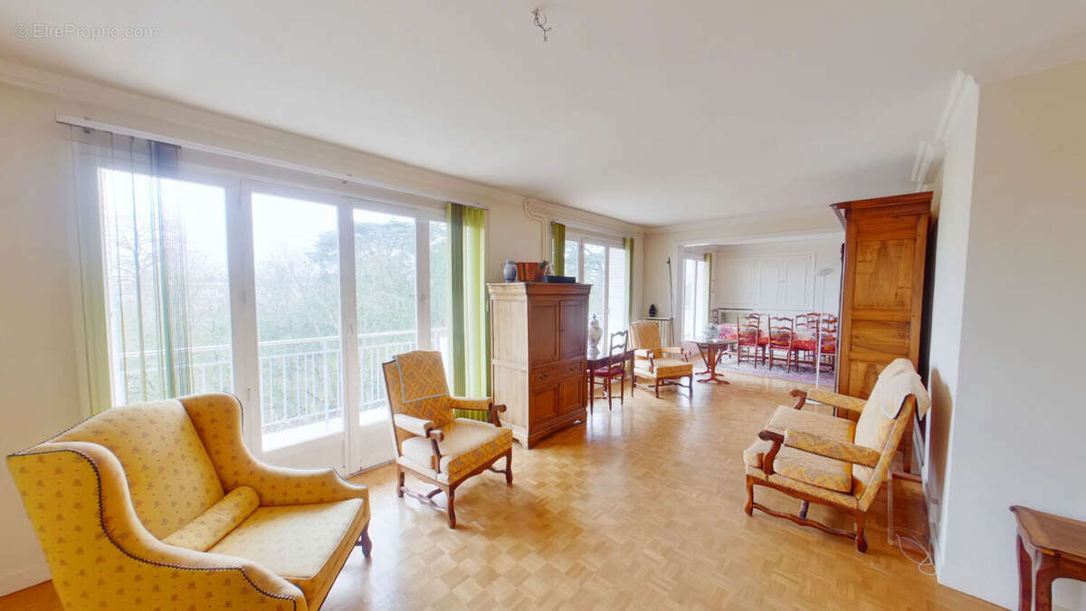 Appartement à JOUE-LES-TOURS