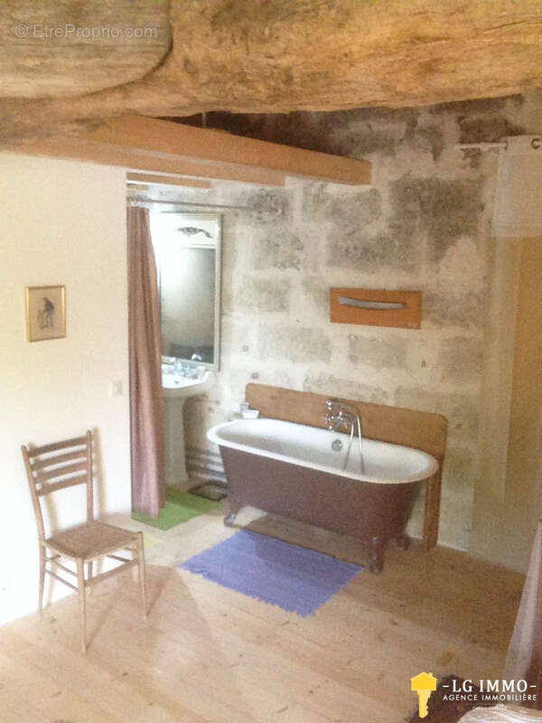 Maison à SAINT-FORT-SUR-GIRONDE