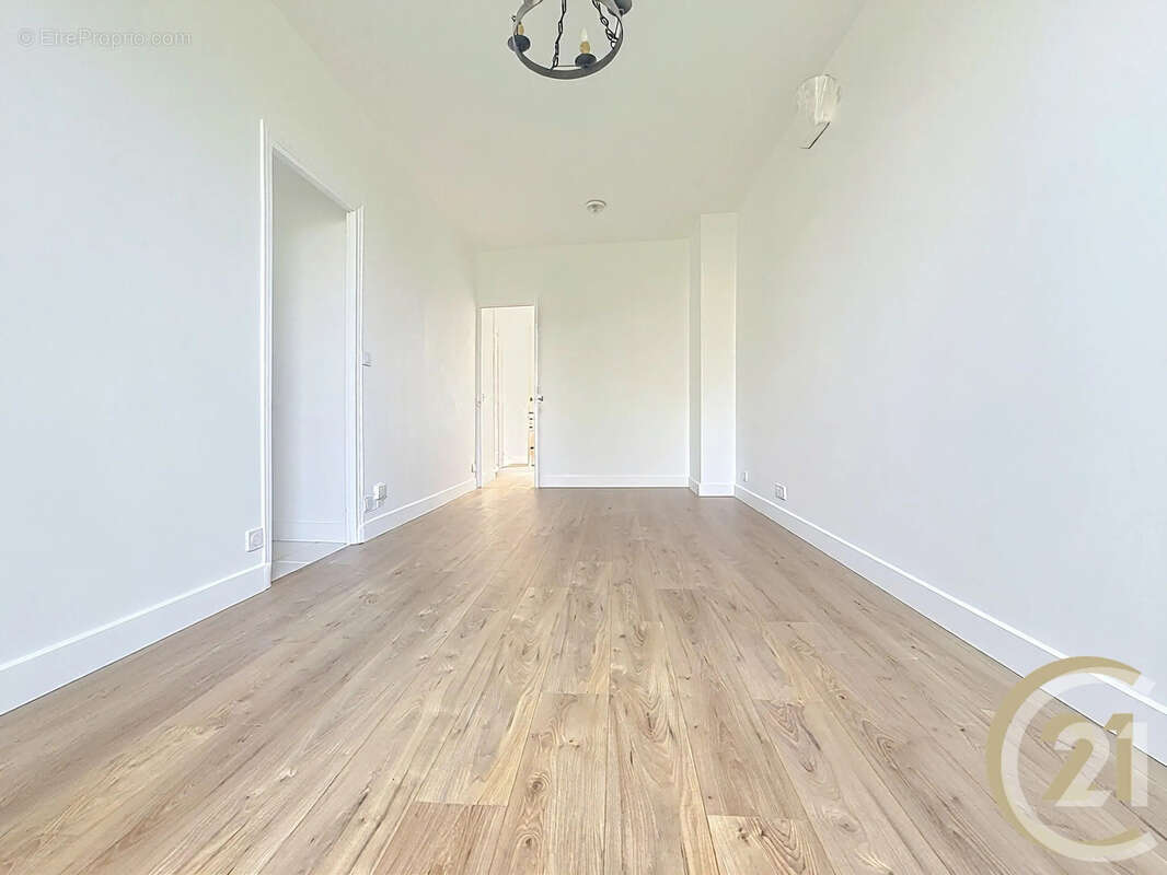 Appartement à PARIS-12E