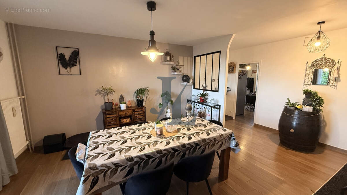 Appartement à PORTES-LES-VALENCE