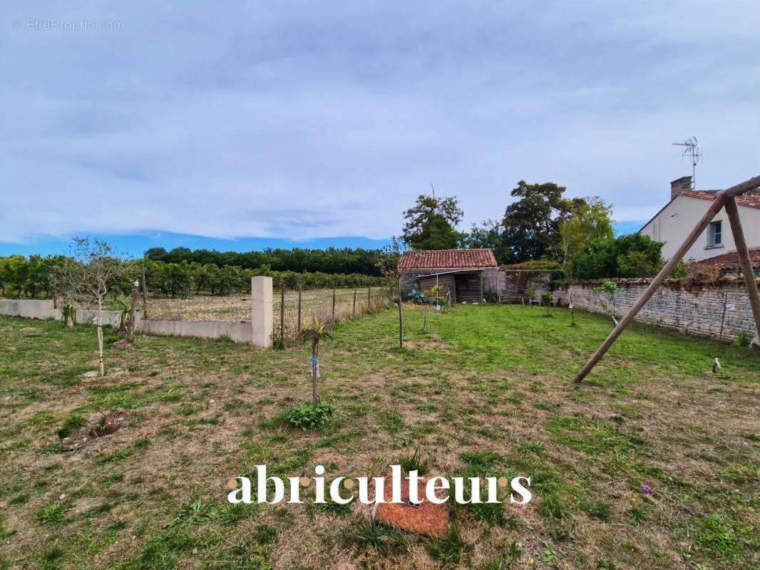 Maison à BRIE-SOUS-MATHA