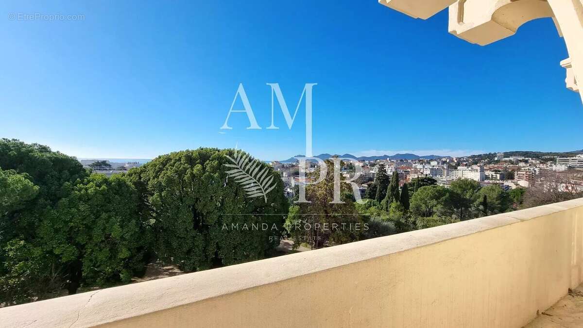 Appartement à CANNES