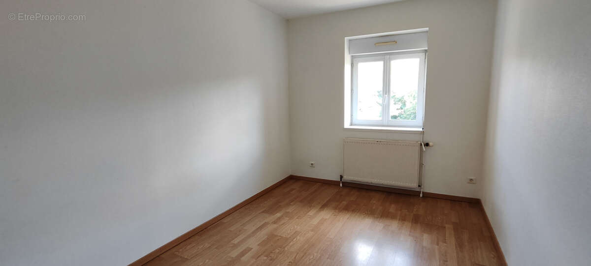 Appartement à SAINTE-FOY-L'ARGENTIERE