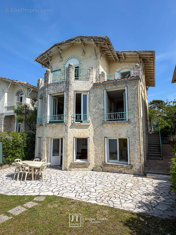 Maison à SAINT-PALAIS-SUR-MER