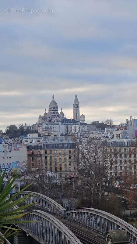 Appartement à PARIS-10E
