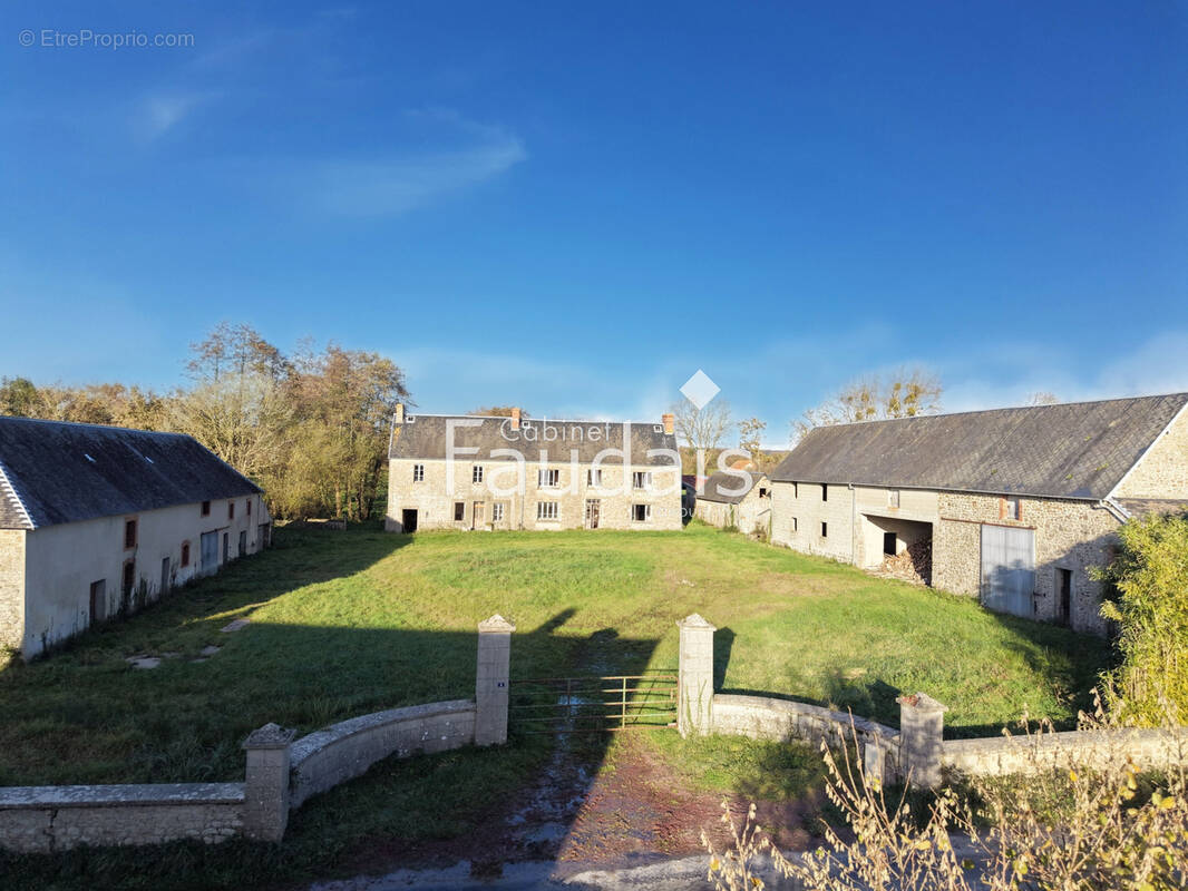 Maison à VESLY