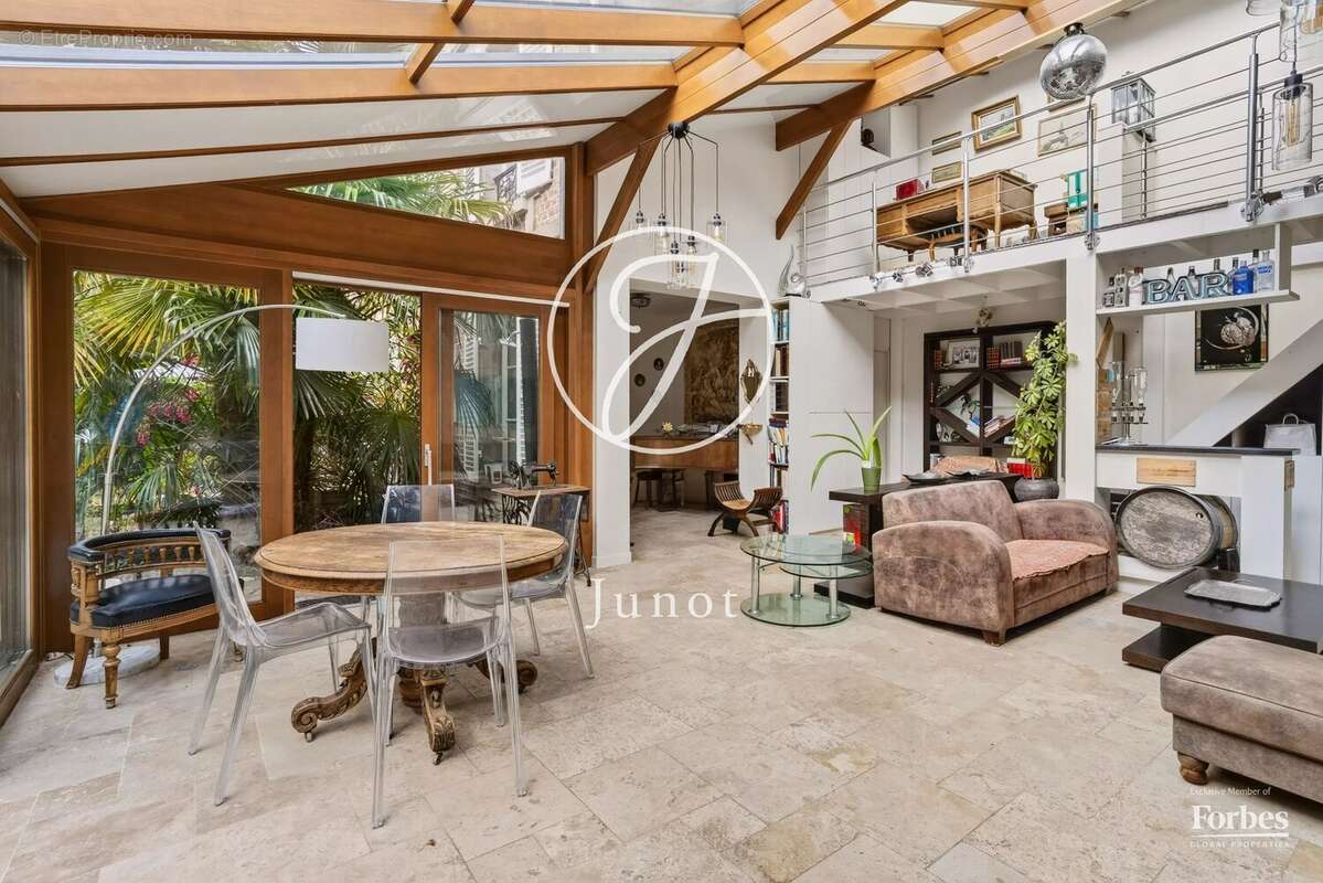 Maison à CROISSY-SUR-SEINE