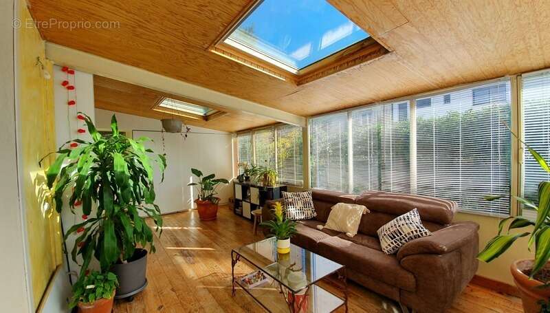 Maison à SAINT-JEAN-DE-VEDAS