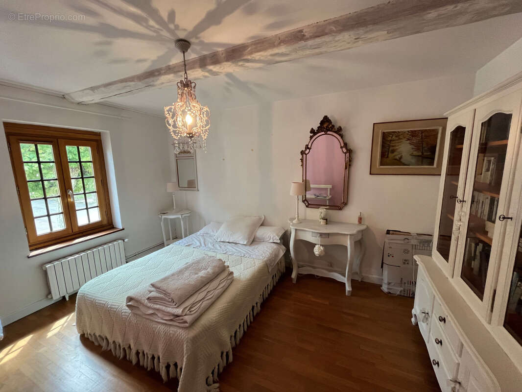 Maison à SIMANDRE