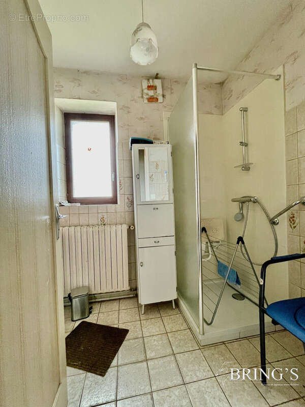 Maison à SAINT-VICTEUR