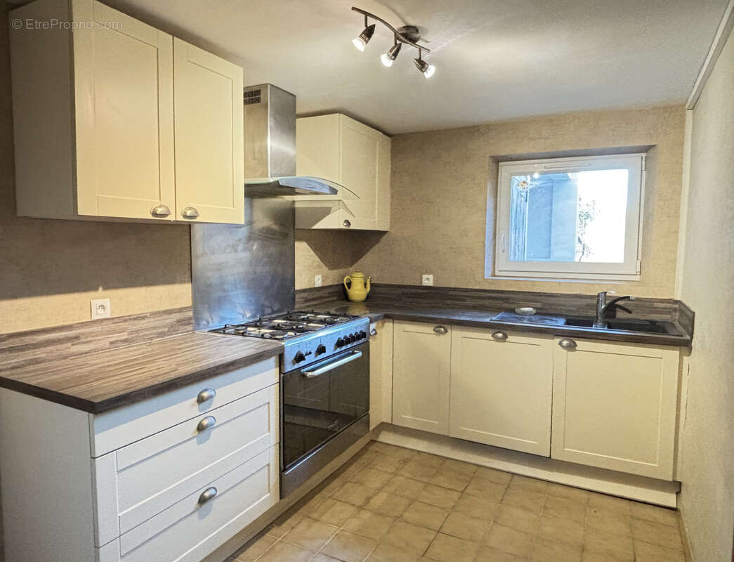 Maison à VIELMUR-SUR-AGOUT