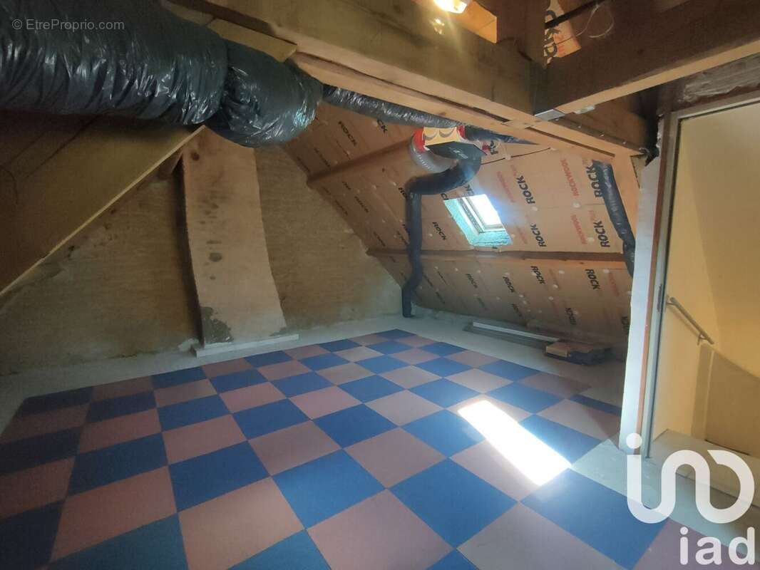 Maison 97 m² à Noce  - photo 9