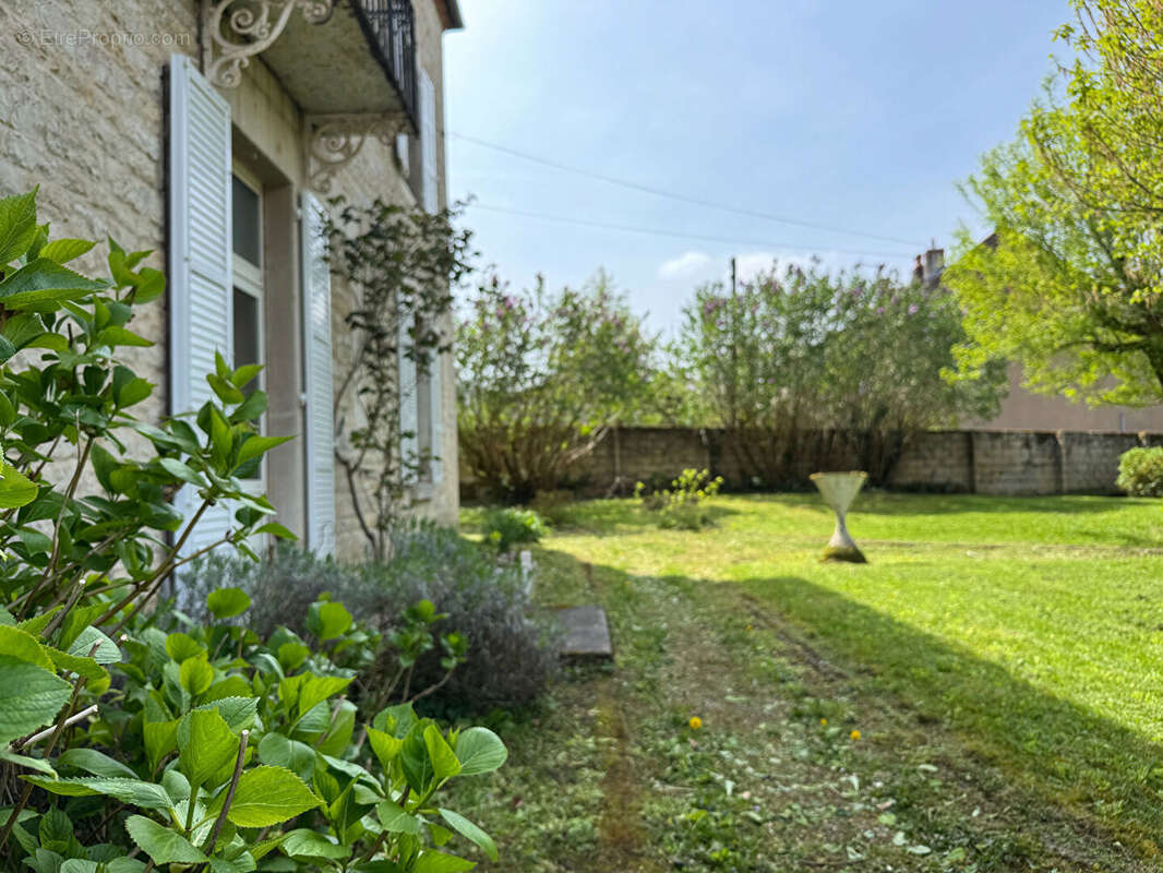 Maison à DOLE