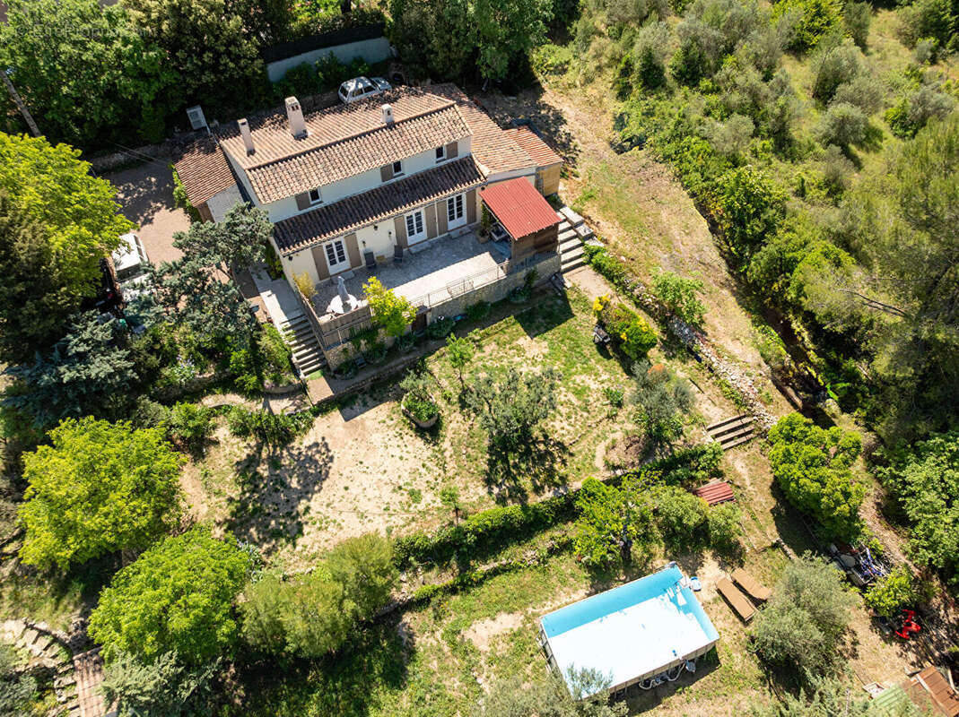 Maison à LORGUES
