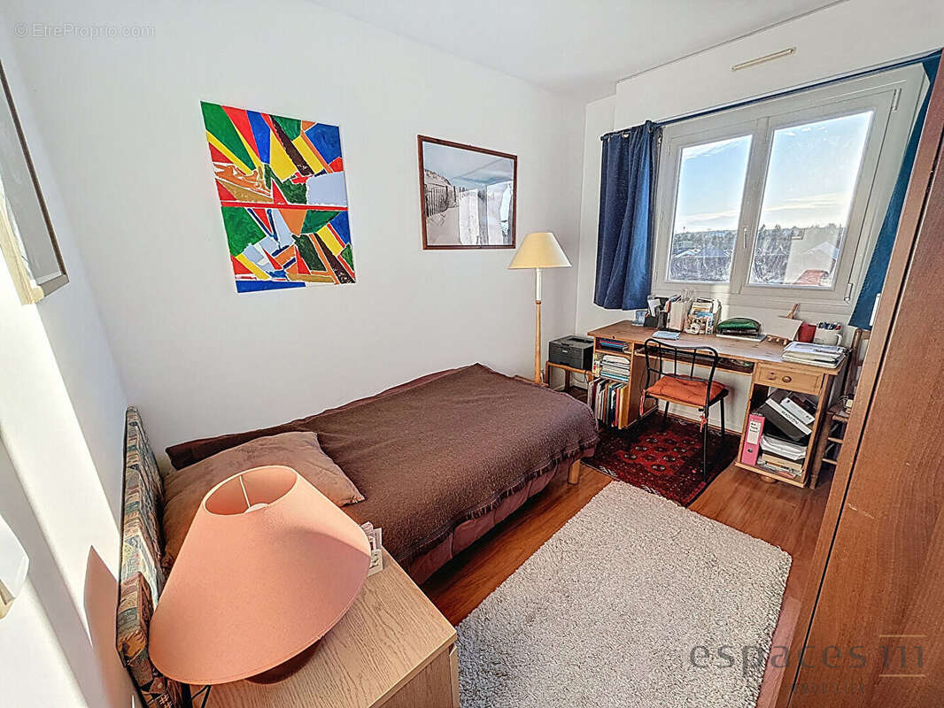Appartement à MONTIGNY-LE-BRETONNEUX