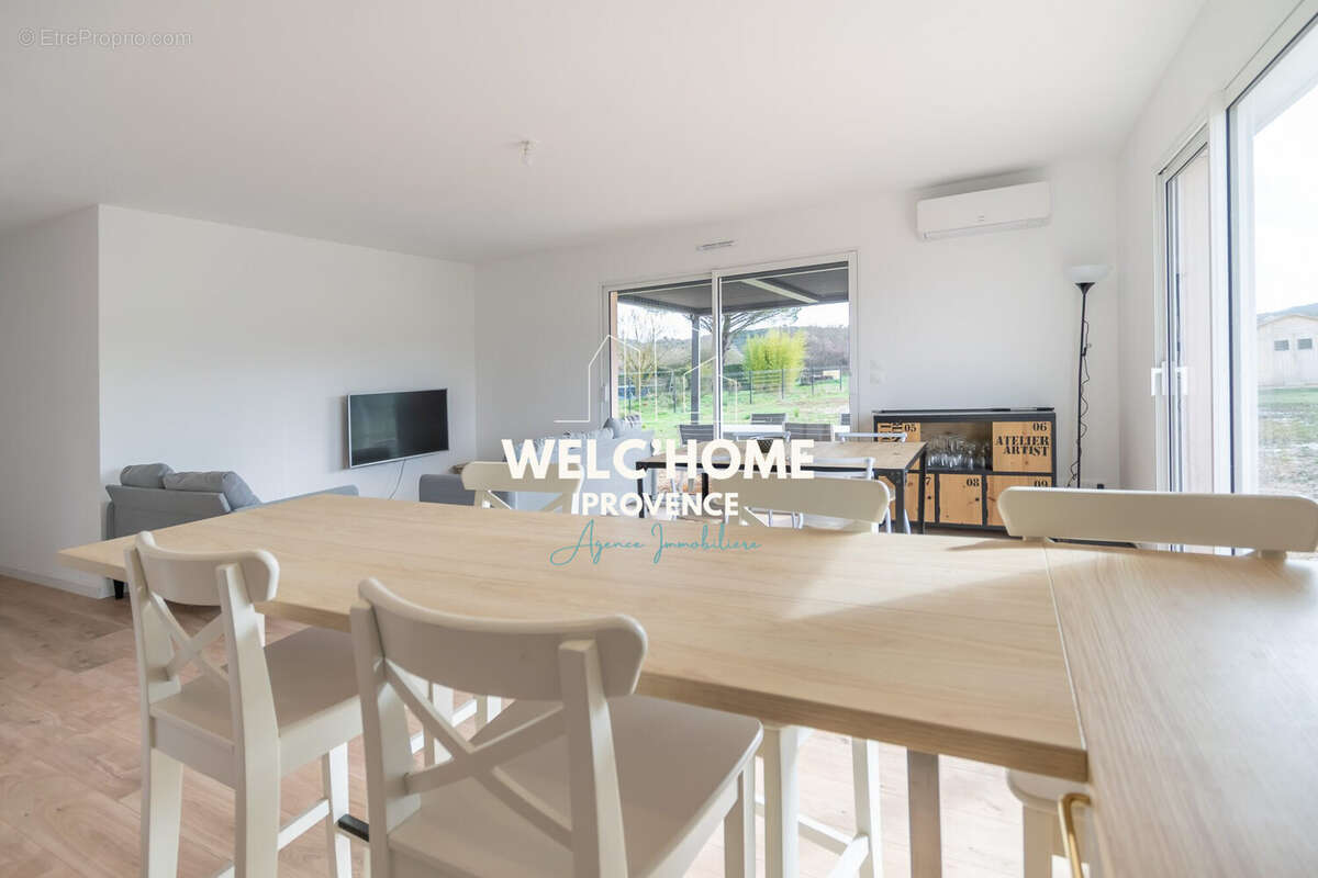 Maison à SAINT-JULIEN