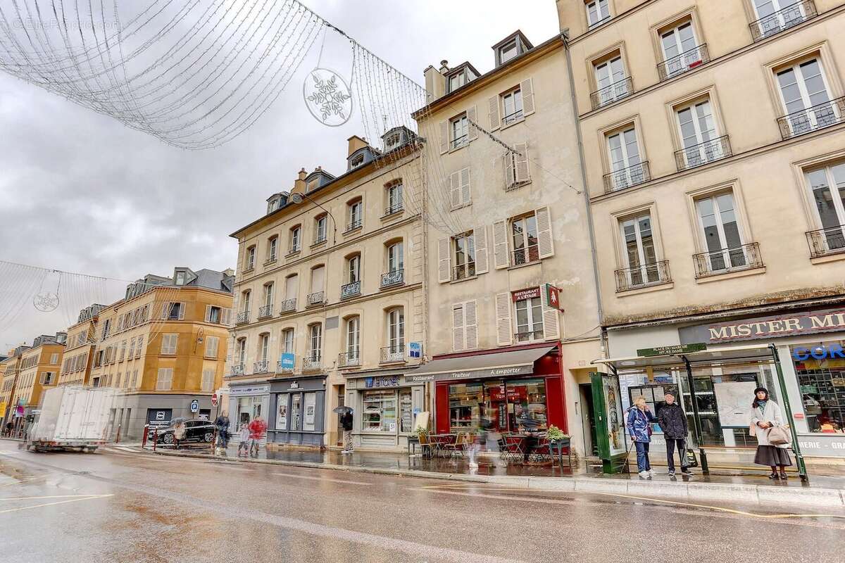Appartement à VERSAILLES