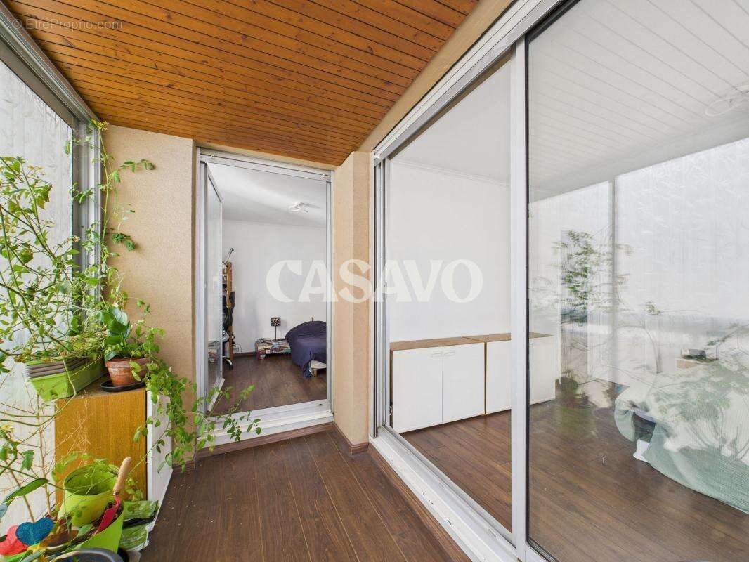 Appartement à SURESNES