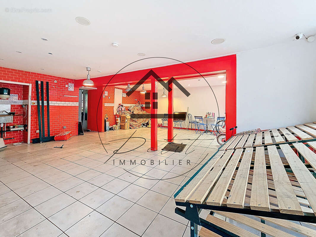 Appartement à MOUY