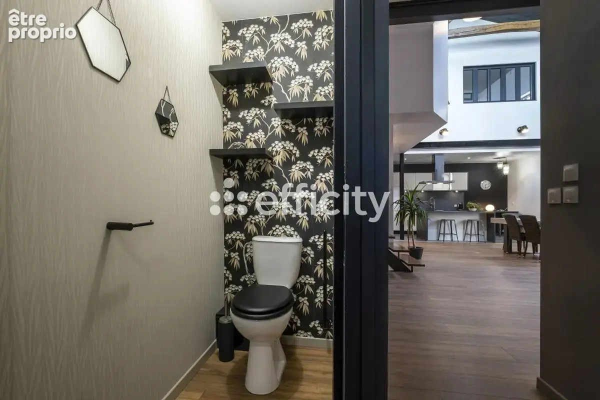Maison 165 m² à Saint-Xandre  - photo 5