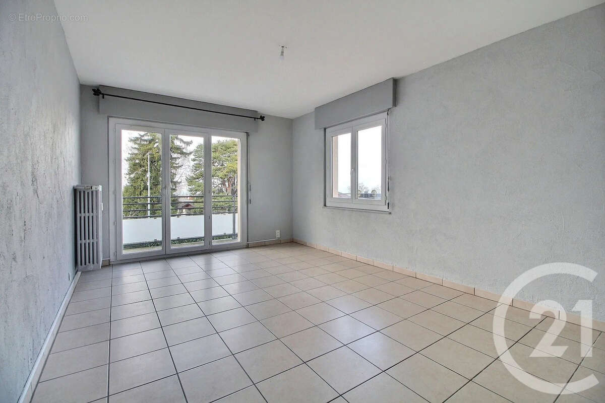 Appartement à EVIAN-LES-BAINS