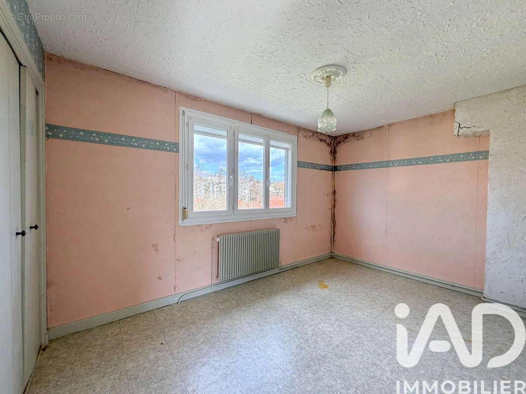 Photo 9 - Maison à CHARLEVILLE-MEZIERES