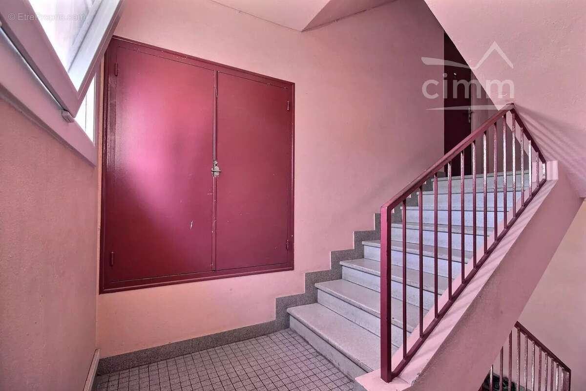 Appartement à LE TEIL