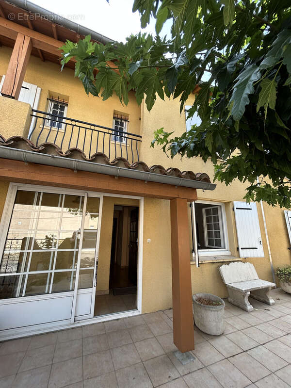 A 13 min de Carcassonne, Pavillon de 148 m2 avec garage et jardin - photo 2