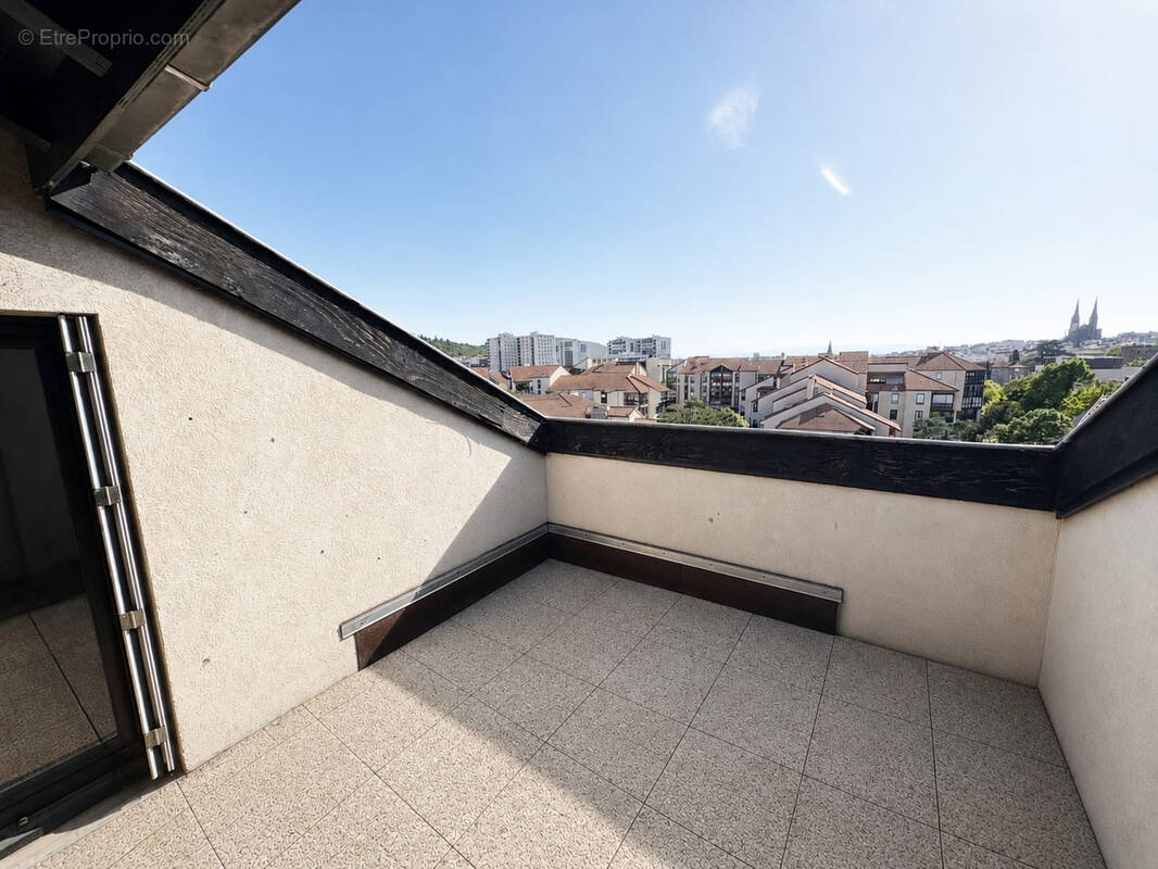 Appartement à CHAMALIERES