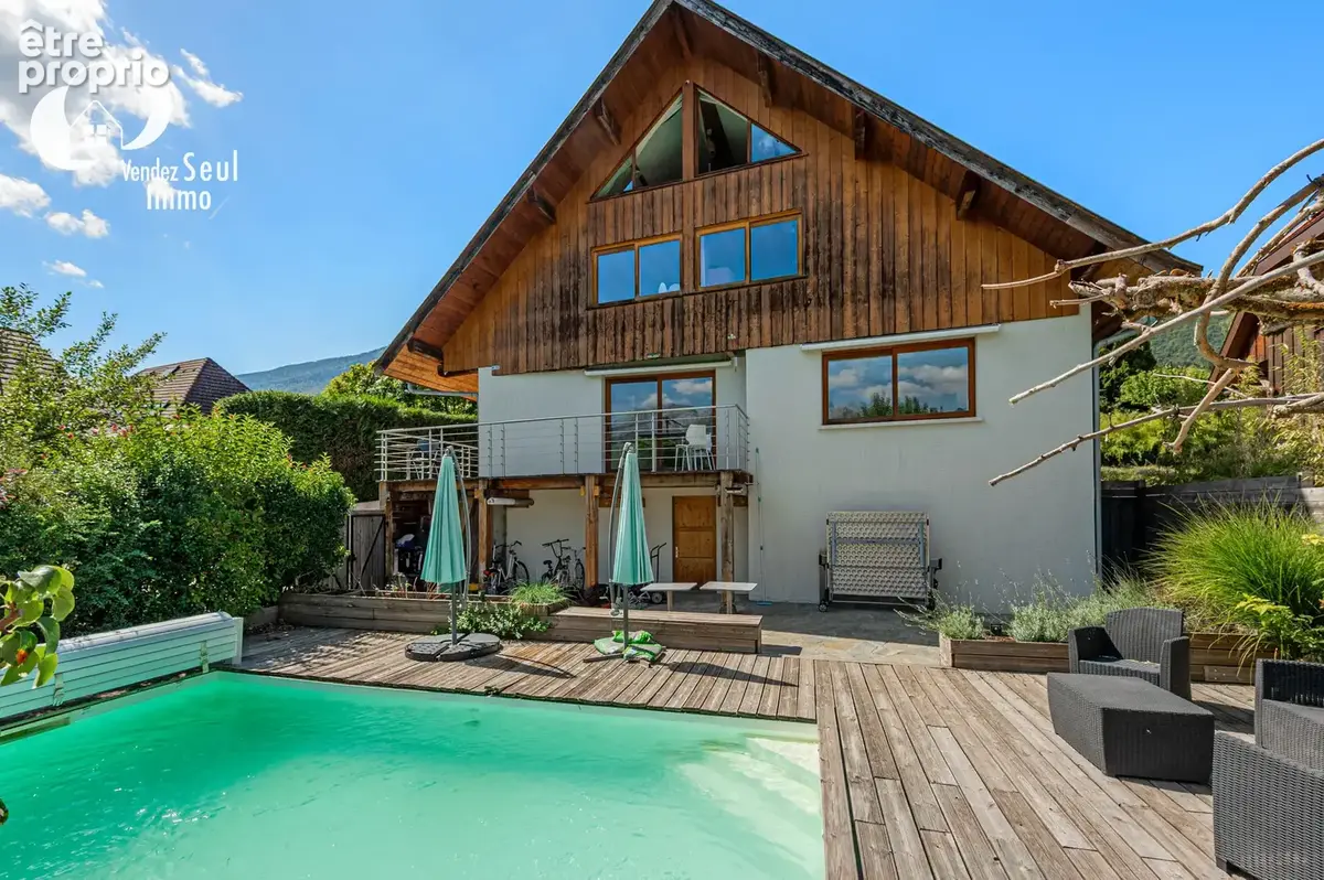 Maison individuelle avec vue dégagée sur les montagnes environnantes. - photo 20