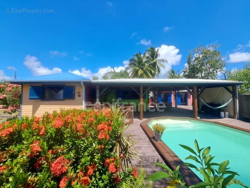 Maison à SAINTE-ANNE