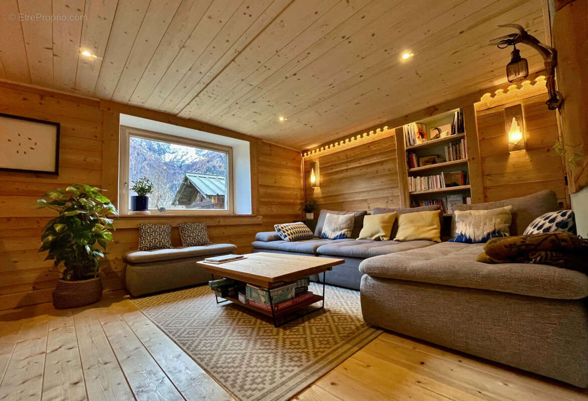 Maison à LES HOUCHES