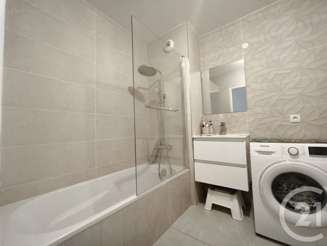 Appartement à SAINT-FONS